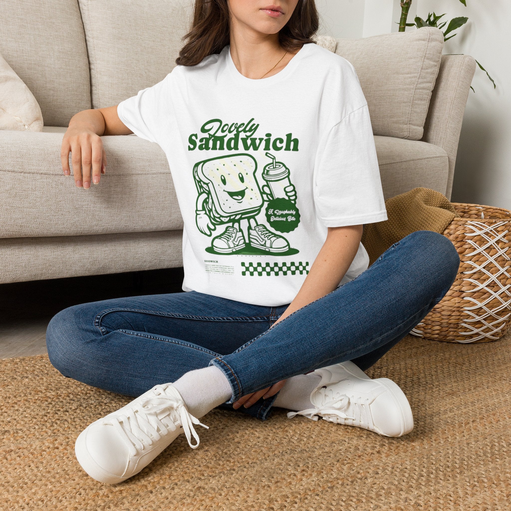 Lovely Sandwich Retro Graphic T-Shirt