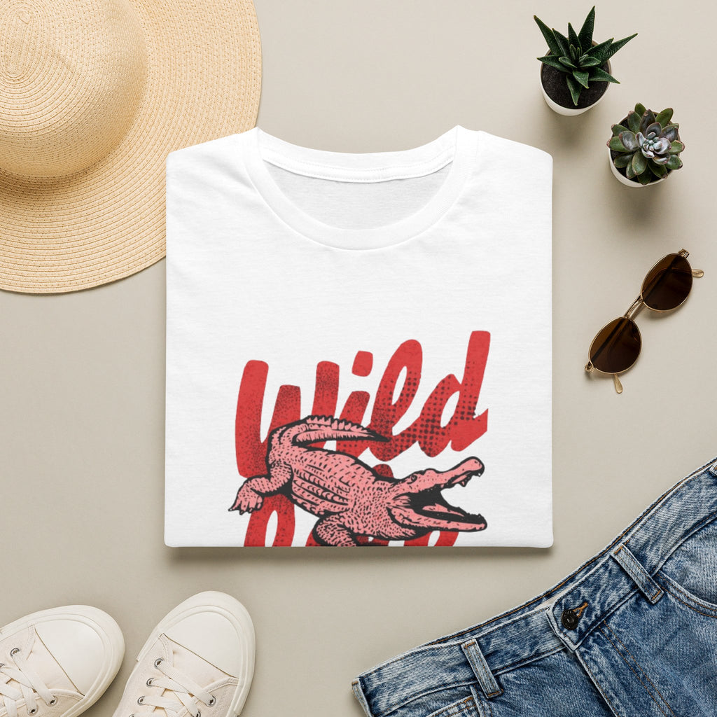 Wild Life Crocodile Graphic Unisex T-Shirt