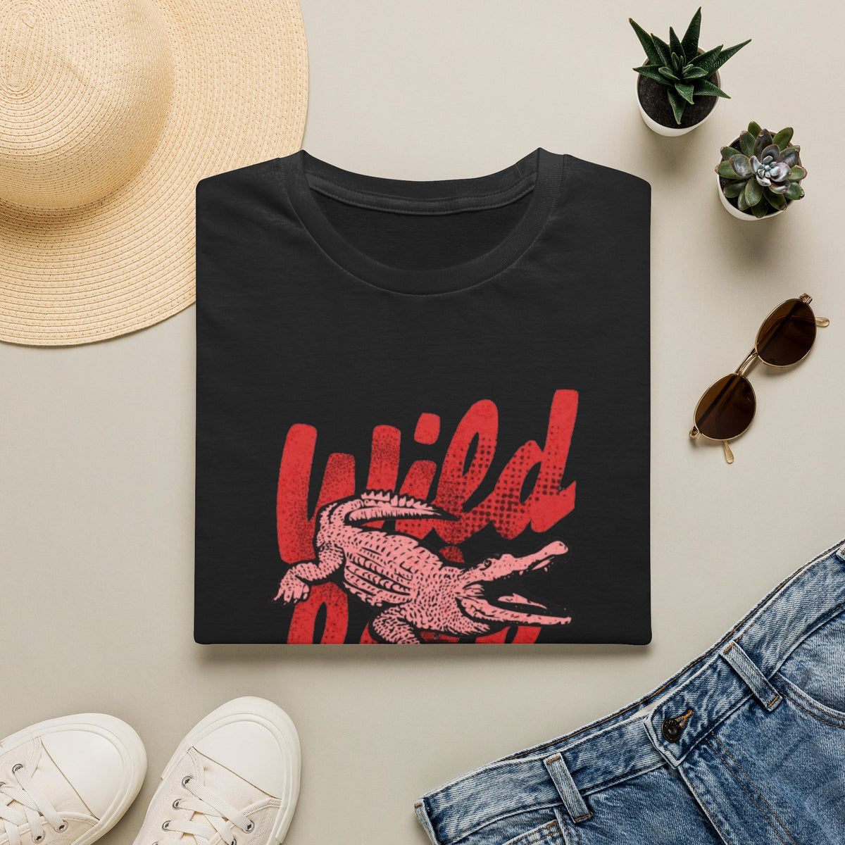 Wild Life Crocodile Graphic Unisex T-Shirt